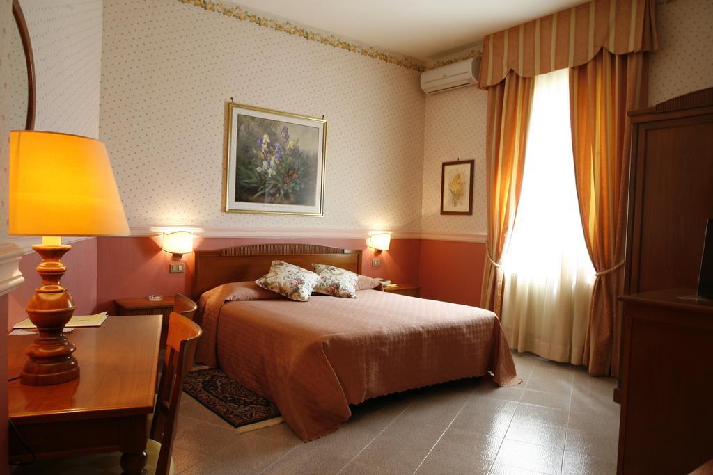 Miralago Albano Laziale Habitación foto